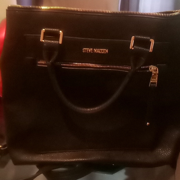 Steve Madden purse/ backpack - Picture 1 of 3